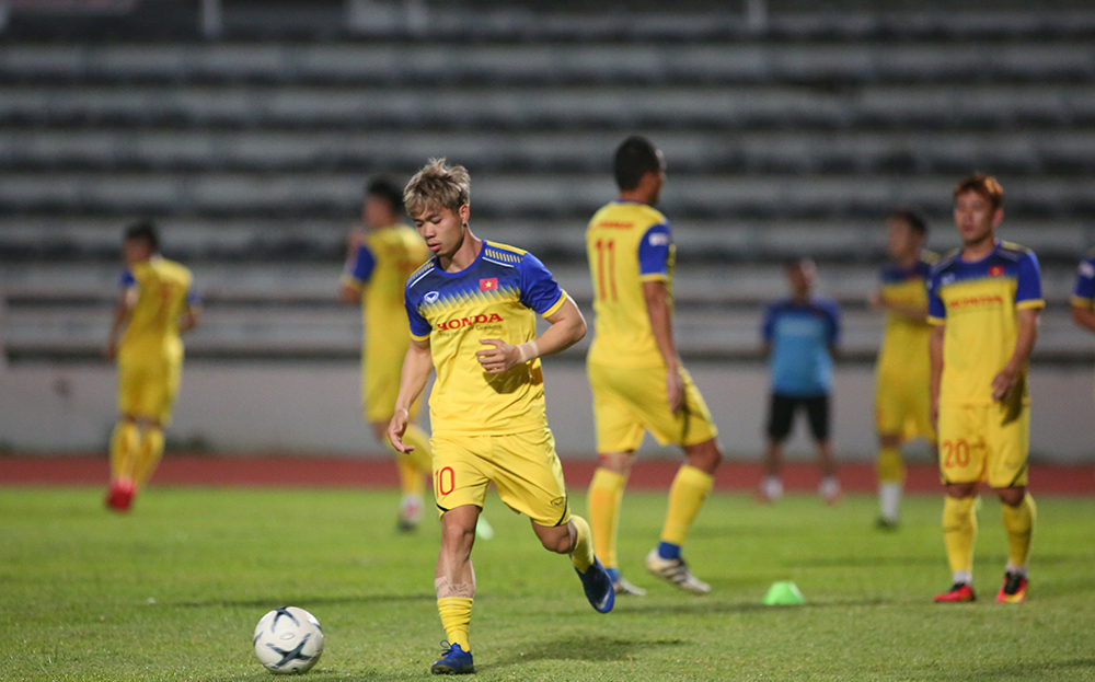 Ảnh bài viết Công Phượng - Tuấn Anh luyện công, sẵn sàng chơi chung kết King's Cup với Curacao