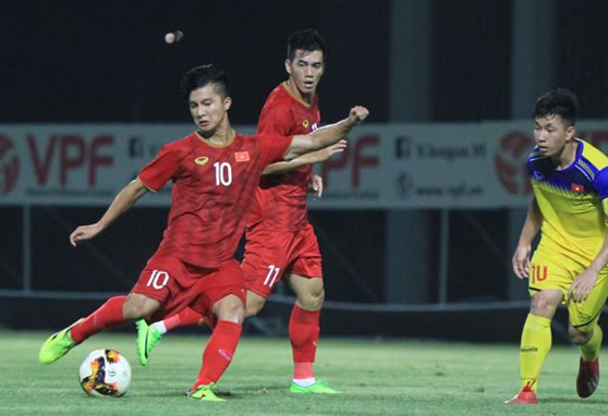 18h00 Trực tiếp U23 Việt Nam 1-0 U18 Việt Nam (KT): Martin Lo lọt vào mắt xanh thầy Park