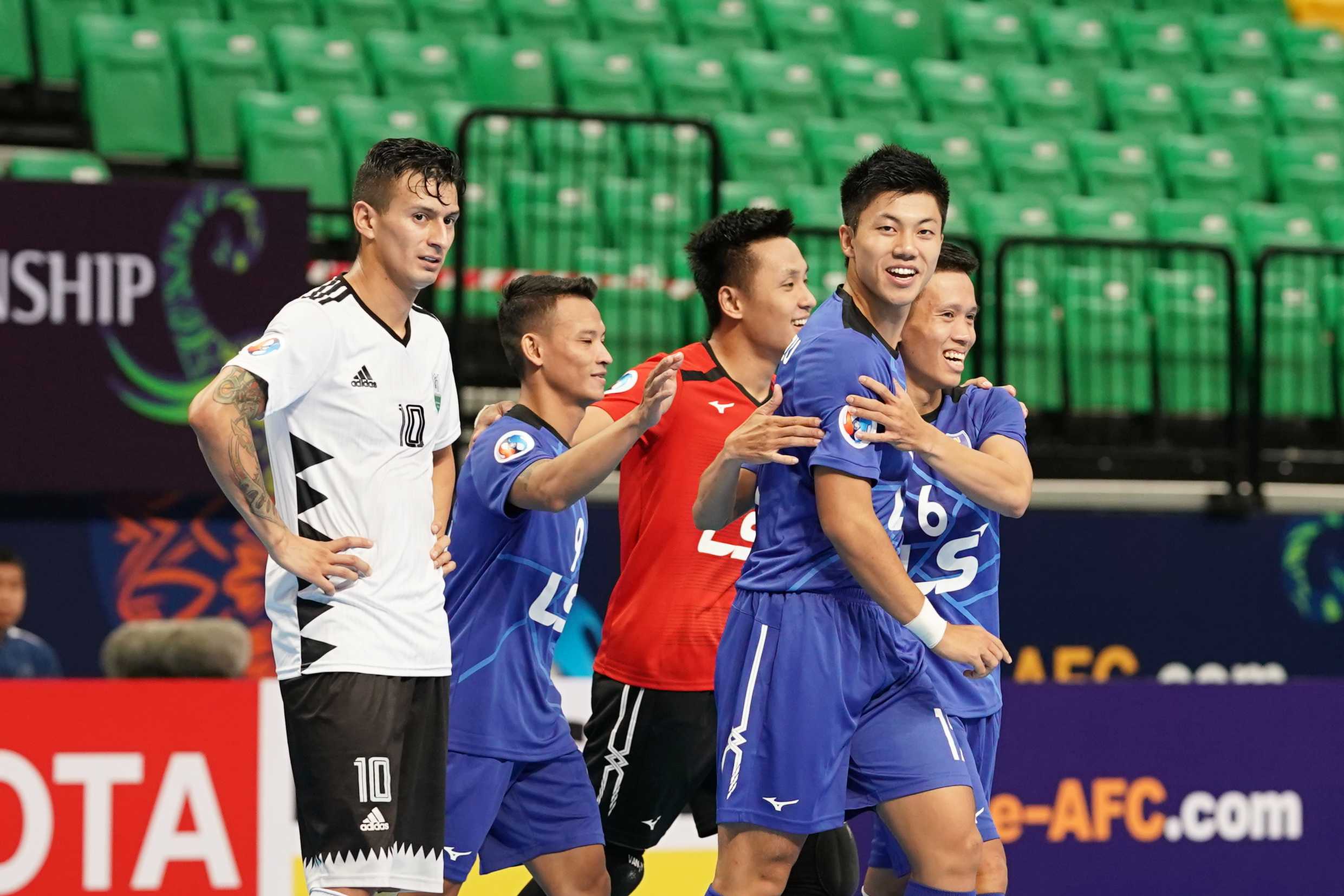 Giải futsal châu Á 2019: Thái Sơn Nam vào tứ kết với 3 trận toàn thắng - Bóng Đá