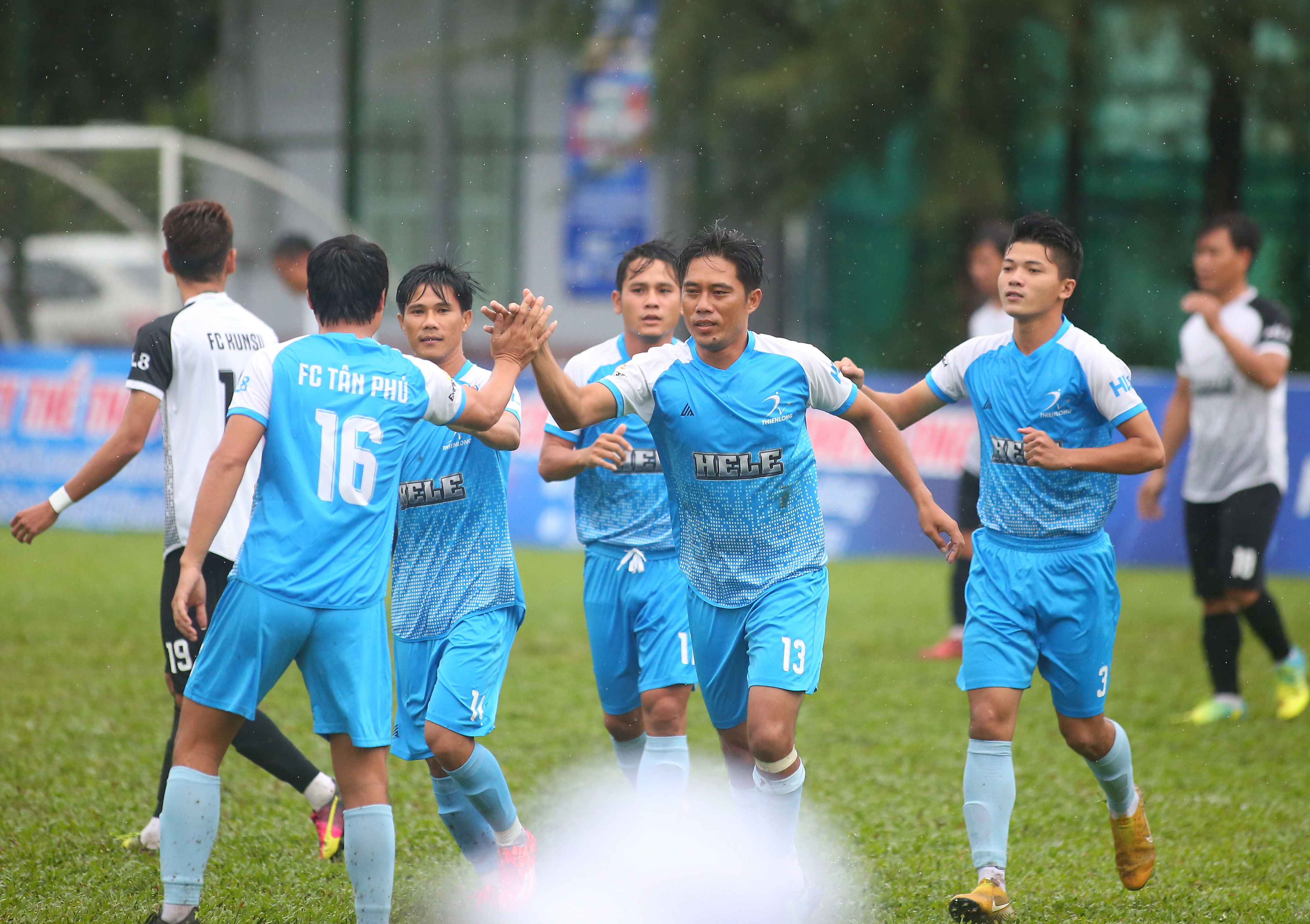 Giải Thể thao Thiên Long Cup Hele 2019: FC Minh Nhật bứt phá, Dũng SEA và Tân Phú còn cửa vô địch