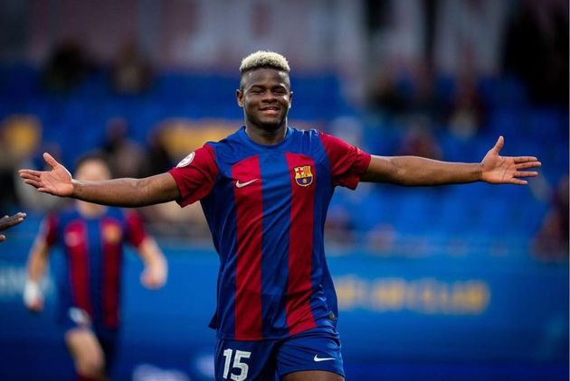 Tương lai nào cho Mikayil Faye tại Barcelona?