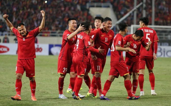 Tại sao thầy Park ký hợp đồng mới trước 2 “trận đánh lớn” gặp UAE và Thái Lan? - Bóng Đá