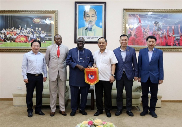 Lời mời Nigeria khẳng định vị thế cho bóng đá Việt Nam - Bóng Đá