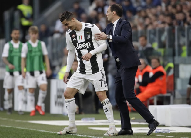 Maurizio Sarri sẽ giúp Juventus chơi bóng với triết lý rõ ràng - Bóng Đá