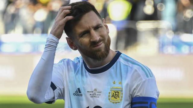 Nhìn lại án phạt như đùa của LĐBĐ Nam Mỹ dành cho Messi - Bóng Đá