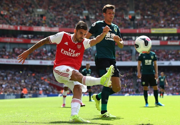 Arsenal đã đổi thay, Mesut Ozil giờ rất khó để tìm chỗ đứng - Bóng Đá