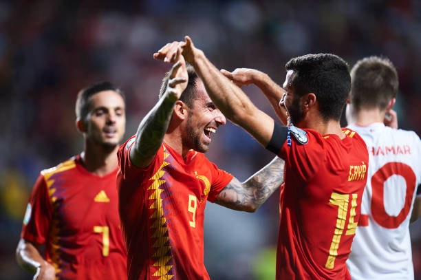 Hàng công thăng hoa, Tây Ban Nha nối dài chuỗi trận toàn thắng - Bóng Đá