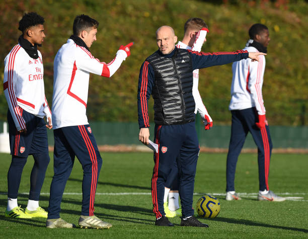 Ảnh bài viết Đây là thái độ của các cầu thủ Arsenal sau khi Unai Emery bị sa thải