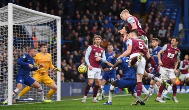 Tammy Abraham nổ súng, Chelsea hủy diệt hoàn toàn Burnley - Bóng Đá