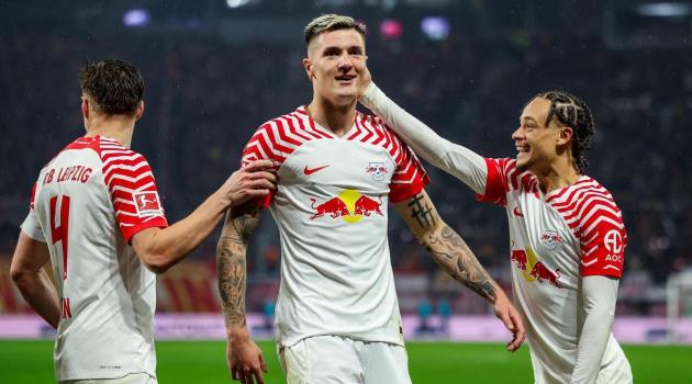 Man Utd ráo riết chiêu mộ Simons và Sesko sau mùa giải thất vọng của Leipzig