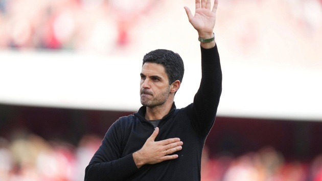 Arsenal phải đại tu đội hình.