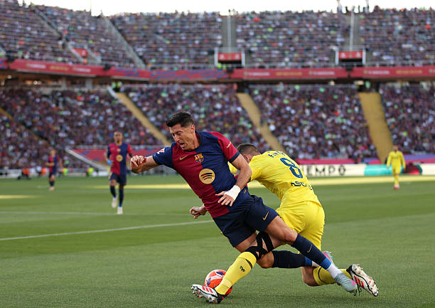 Thấy gì từ trận Barcelona 2-3 Villarreal?