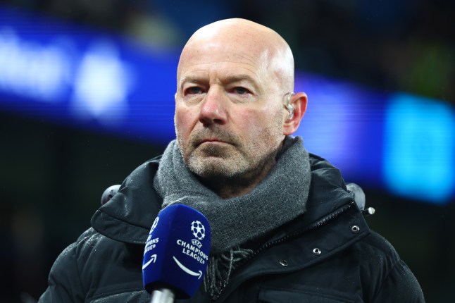 Shearer cảnh báo 2 cầu thủ Man City hết thời ở Etihad