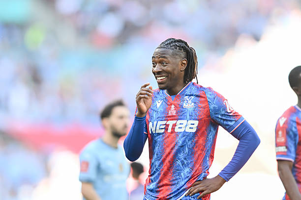 Eze lọt vào tầm ngắm của Chelsea. 