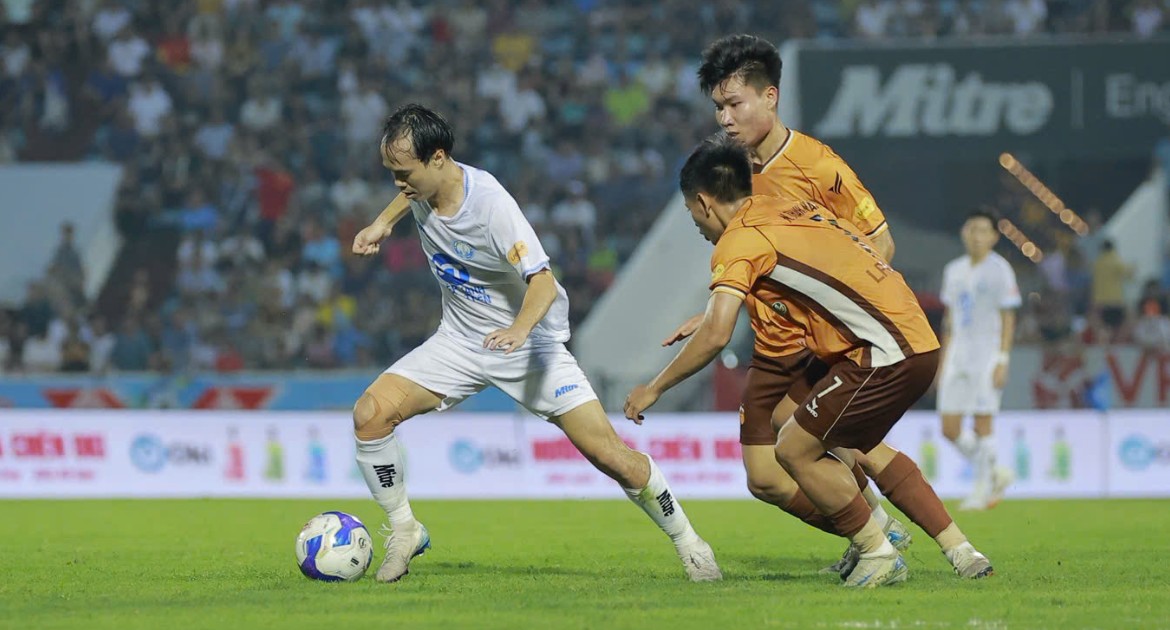 Nam Định đè bẹp HAGL với tỷ số 6-1. Ảnh: VPF.
