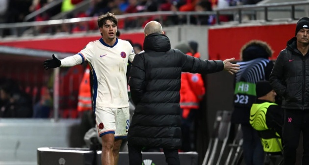 Maresca đặt cược vào Marc Guiu trong trận chiến giành vé Champions League