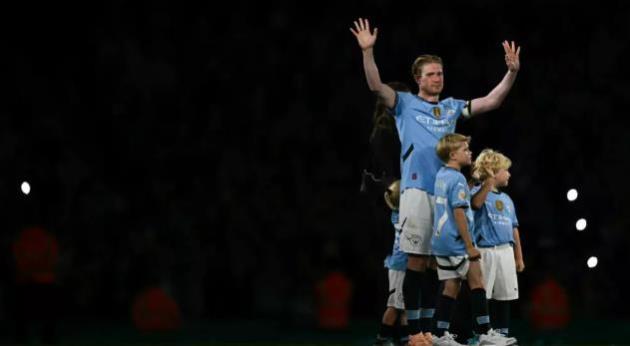 “Chúng tôi đã có rất nhiều niềm vui” – De Bruyne tự hào về di sản tại Man City