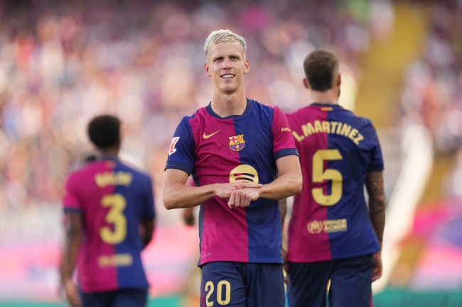 Barca hủy diệt Valladolid.