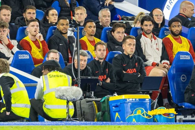 Liverpool xoay tua đội hình.