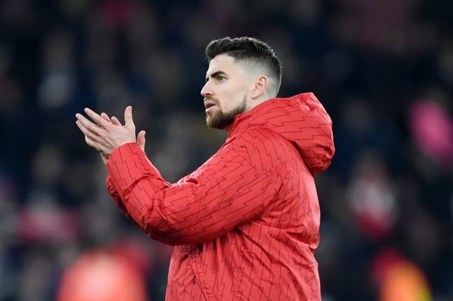 Thương vụ Jorginho: Arsenal chưa đồng ý cho phép rời CLB sớm