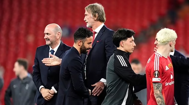 Man Utd giữ Amorim, dù ông sẵn sàng ra đi sau trận chung kết Europa League