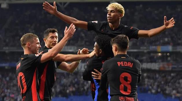 Barcelona giành cú ăn ba, 10 chiến thắng làm nên mùa giải lịch sử