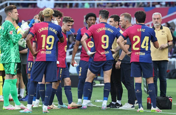 Barca dưới thời Flick chơi thực dụng hơn.