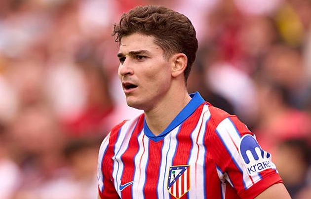 Liverpool sẽ phải chi đậm nếu muốn chiêu mộ Julian Alvarez.
