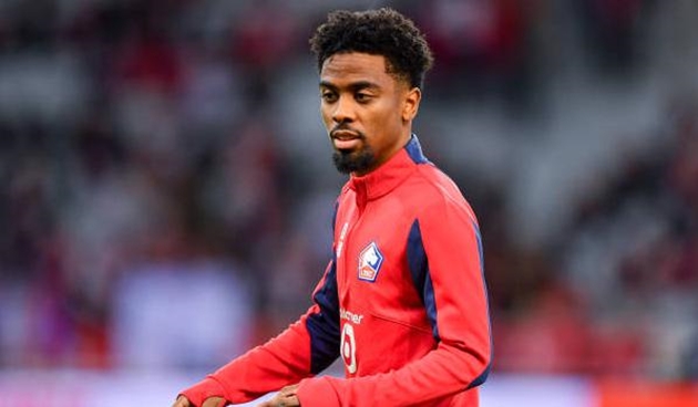 Angel Gomes từng khoác áo Manchester United trong quá khứ.