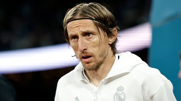 Modric chấp nhận mọi điều kiện, Real Madrid vẫn từ chối gia hạn