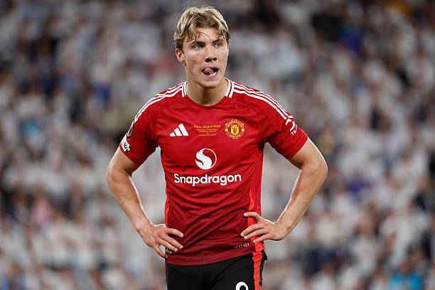 Man United đối mặt nguy cơ lặp lại lịch sử với tương lai Hojlund
