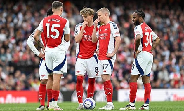 Arsenal đứng trước một cuộc thanh lọc lực lượng.