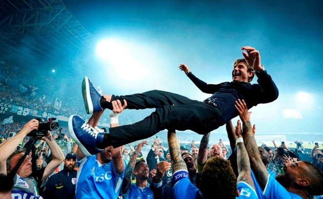 Conte và ngai vàng Scudetto: Khi Serie A là vương quốc của ông