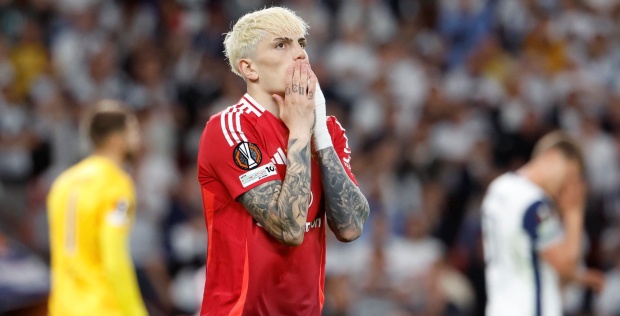 Romano xác nhận: Man Utd sẵn sàng bán Garnacho