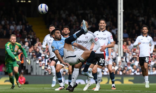 Fulham 0-2 Man City: Gundogan lập siêu phẩm; Tự quyết vé dự Champions League