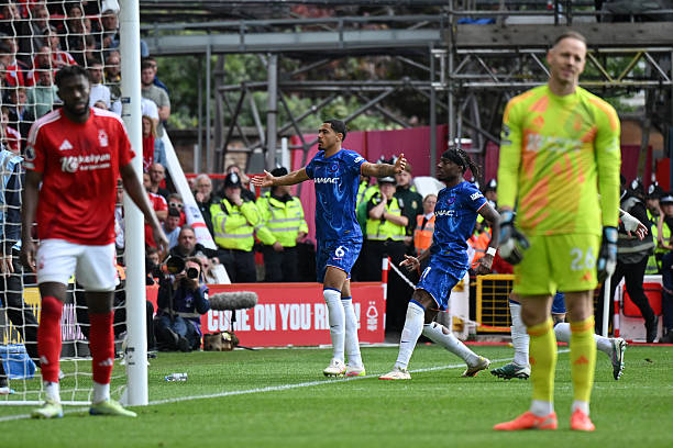 Colwill và "bức tường xanh" đưa tấm vé Champions League đến tay Chelsea