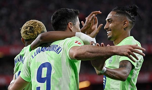 Athletic 0-3 Barcelona: Cú đúp chớp nhoáng của Lewandowski; Chủ nhà nỗ lực bất thành