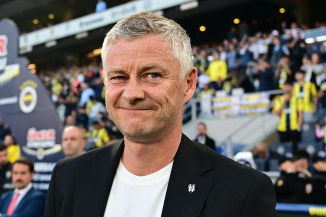 Solskjaer ra tay, Besiktas tiếp cận tiền vệ trụ cột của Arsenal