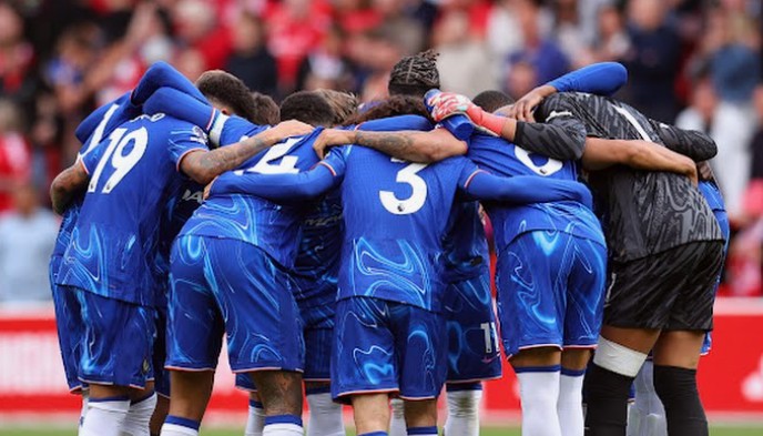 Chelsea thể hiện tinh thần tập thể.