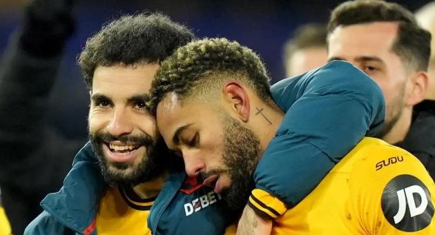 Ait-Nouri vào tầm ngắm, Man City cạnh tranh Man Utd và Tottenham