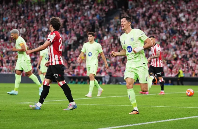 Barca thể hiện sức mạnh hủy diệt ở La Liga.