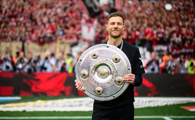 Từ Leverkusen đến Real Madrid: Xabi Alonso và dấu ấn chiến thuật hiếm có tại Bundesliga