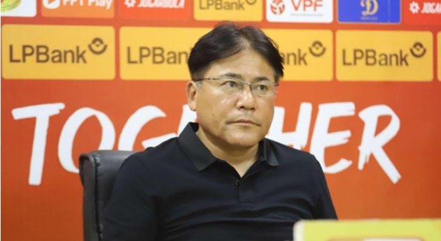 HLV trưởng của Hà Nội FC đã có những dặn dò cho học trò trước cuộc chạm trán MU.