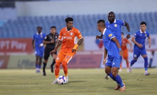 V-League sắp hạ màn, Đà Nẵng vẫn còn hy vọng trụ hạng