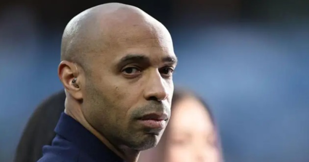 Henry lo ngại khi Arsenal không thể cạnh tranh danh hiệu.