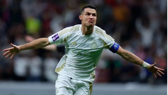 NÓNG: Saudi Arabia quyết giữ chân Ronaldo với 2 lựa chọn hấp dẫn
