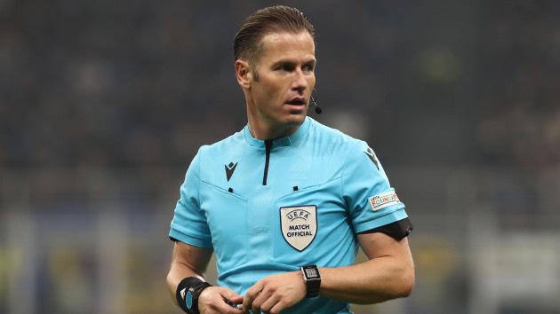 UEFA áp dụng tiêu chí chặt chẽ trong việc phân công trọng tài ở Champions League.