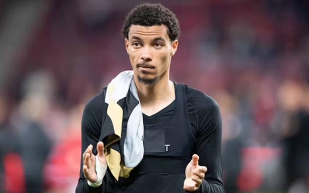 Chelsea vẫn theo đuổi Ekitike dù đã có Delap
