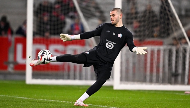 MU cạnh tranh thủ môn hay nhất Ligue 1 với Aston Villa