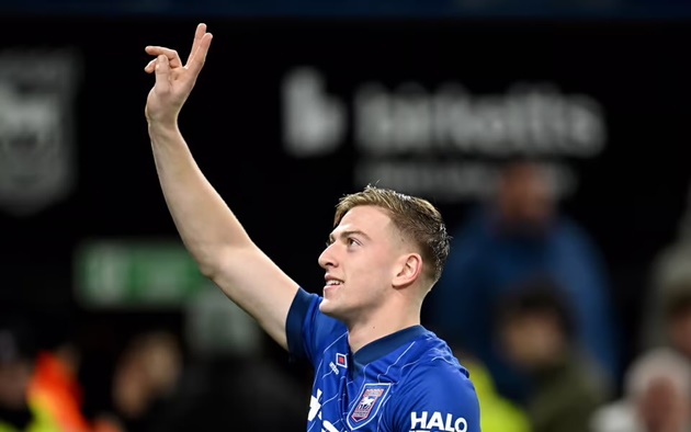 Delap hứa hẹn giúp Chelsea giải quyết bài toán trung phong